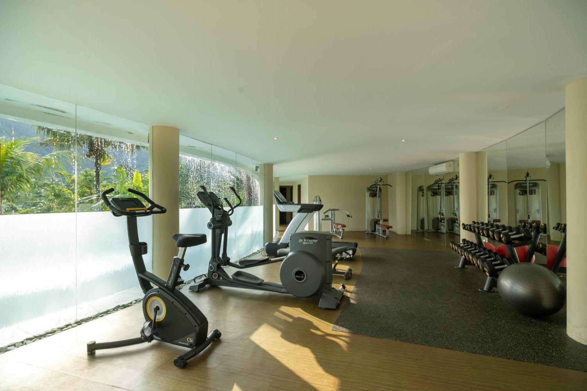Wapa Di Ume Sidemen Ξενοδοχείο Εξωτερικό φωτογραφία The gym at the hotel